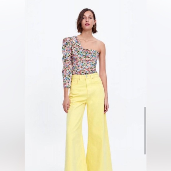 Zara | One shoulder floral top - Picture 3 of 4